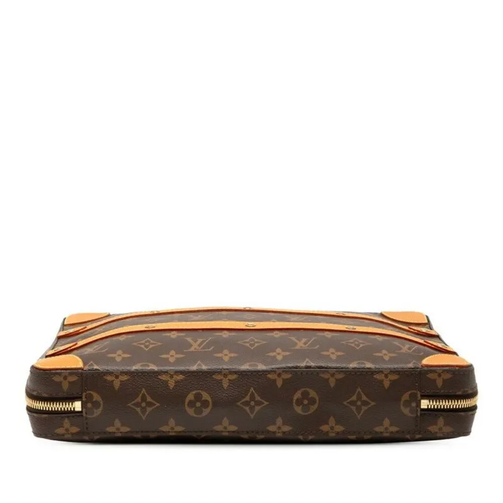 Louis Vuitton delivery duty